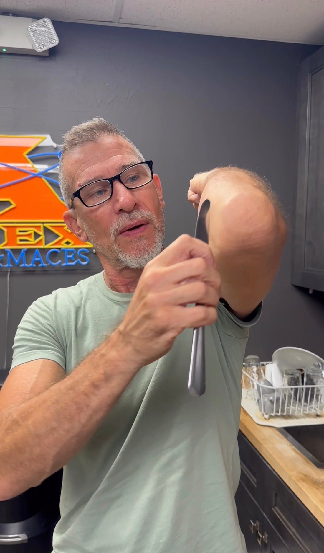Hot Elbow? Golfer/Tennis Elbow